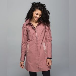 Lululemon Athletica Rain On Waterproof Trench Jacket size 4